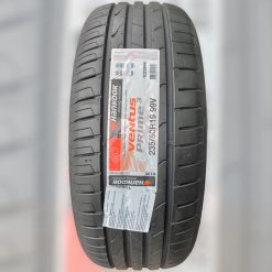 Lốp (Vỏ) Xe Hankook 235/50R19 99V Ventus Prime 3