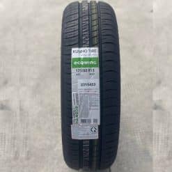 Lốp (Vỏ) Xe Kumho 175/60R15 83T Ecowing KH27
