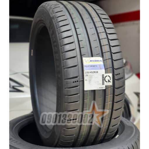 Lop Vo Xe Michelin 235 45ZR18 98Y Pilot Sport 5