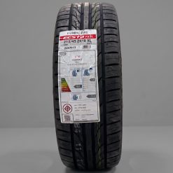 LỐP (VỎ) XE KUMHO 215/45ZR18 93W  ECSTA PS31