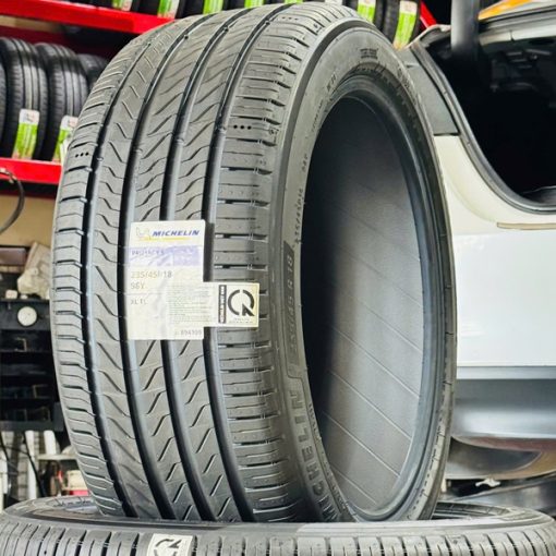 Lốp (Vỏ) Xe Michelin 235/45R18 98Y Primacy 5