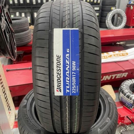 Lốp (Vỏ) Xe Bridgestone 225/50R17 98W Turanza 6